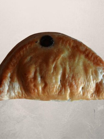 Empanada Mil Hoja Queso Aceituna (unidad)